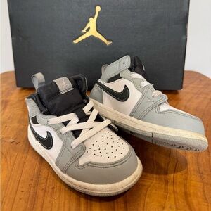 Nike Air Jordan Mid Smoke Grey Sneakers Basketball Running Shoes Toddler 7C